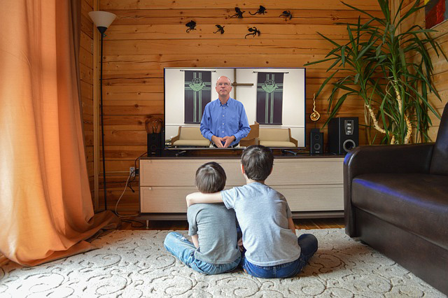 television-5017870_640 television-5017870_640